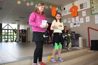 Pěvecká soutěž ve škole (23.3.2012)