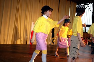Obecní slavnosti - program škol 2 (23.5.2010)